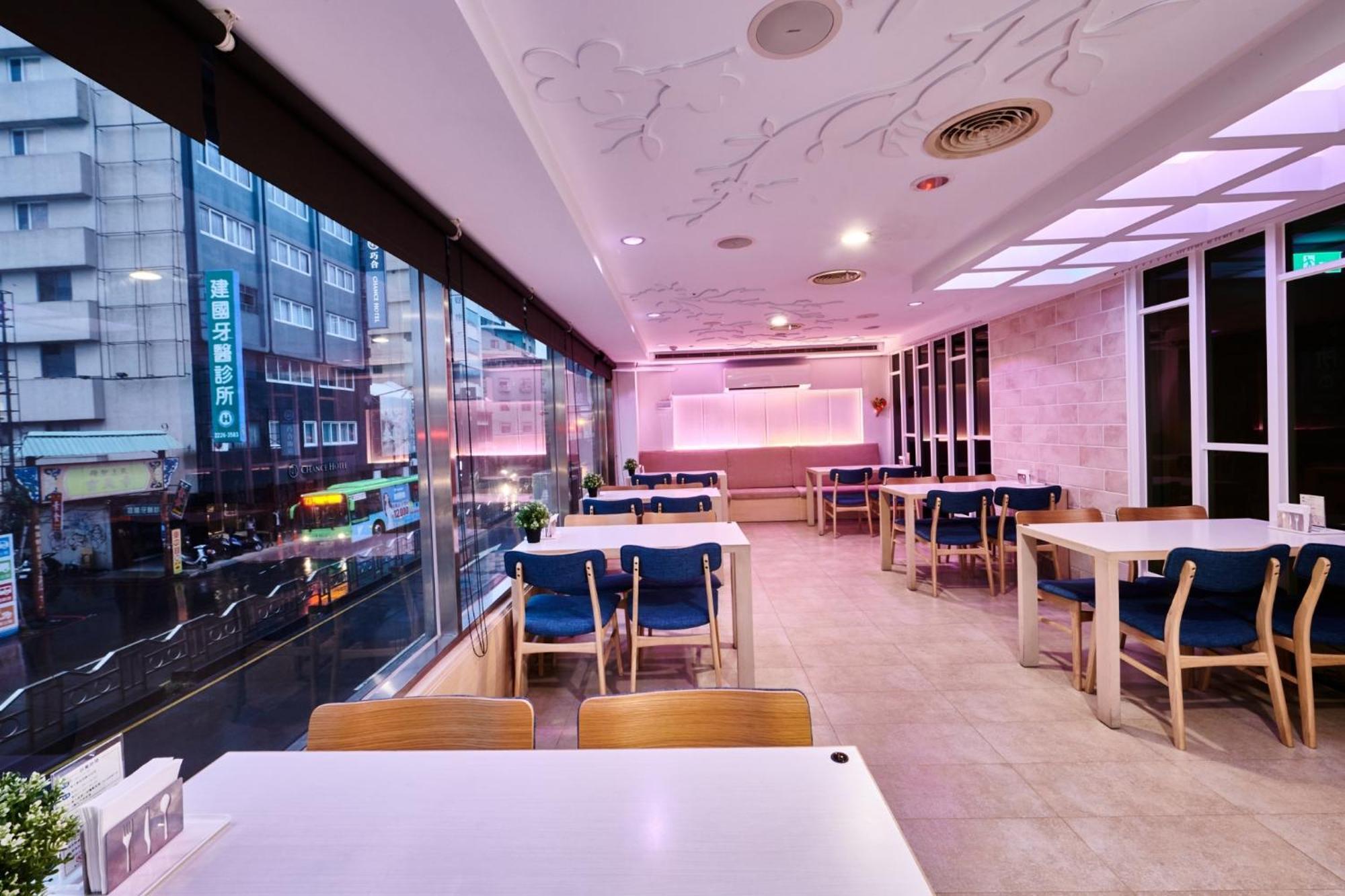 Butler Hotel Taichung Eksteriør bilde