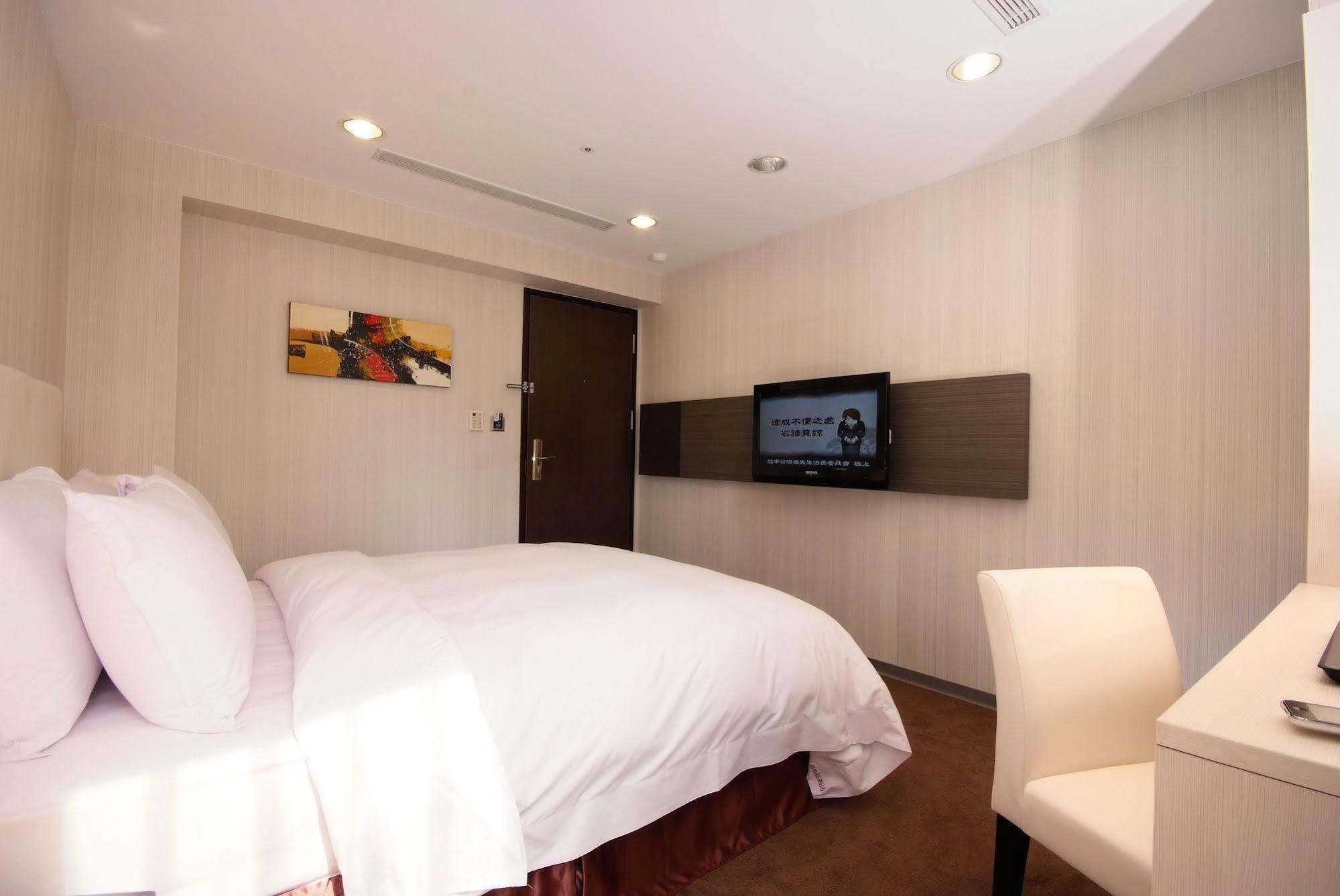 Butler Hotel Taichung Eksteriør bilde