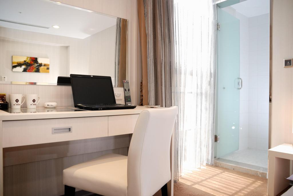 Butler Hotel Taichung Eksteriør bilde